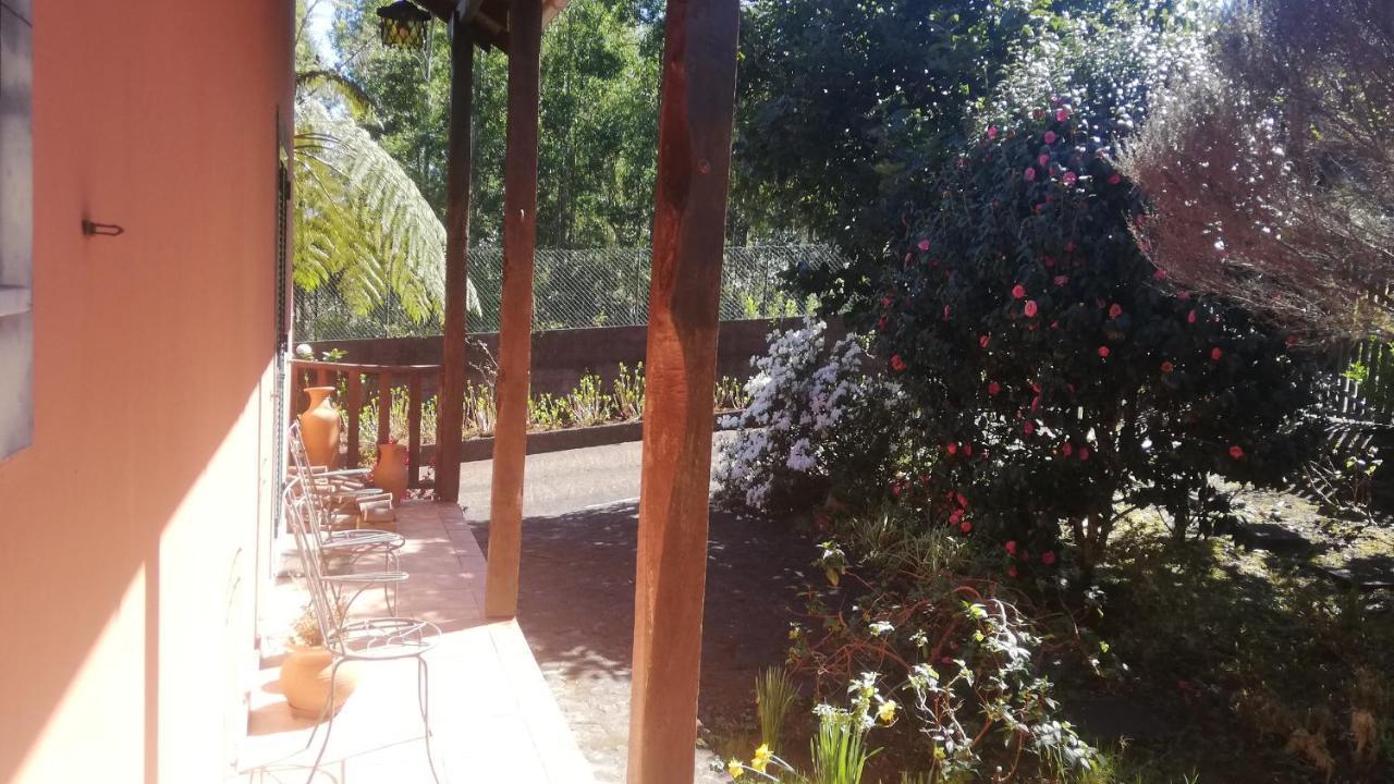 Chalet Pico Das Pedras Сантана Екстер'єр фото