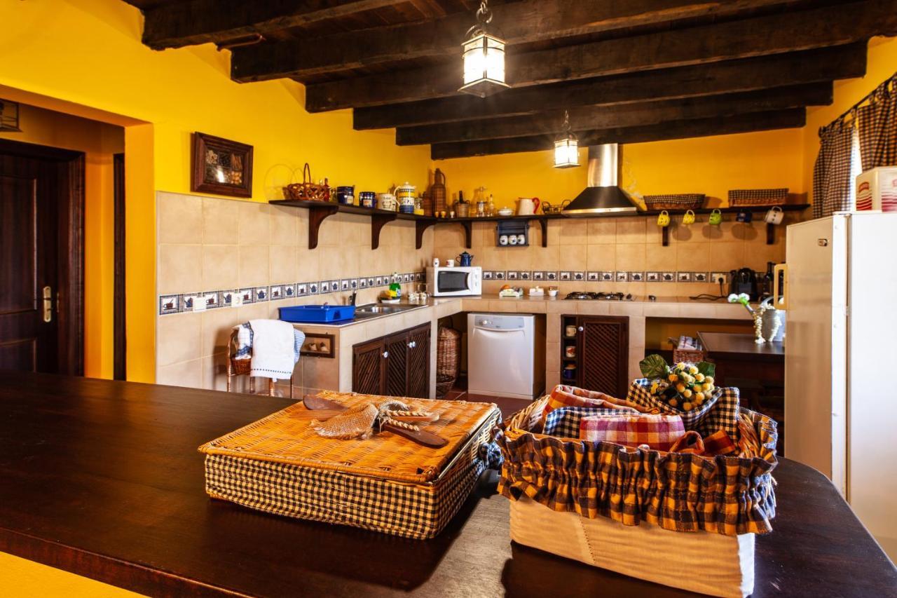 Chalet Pico Das Pedras Сантана Екстер'єр фото