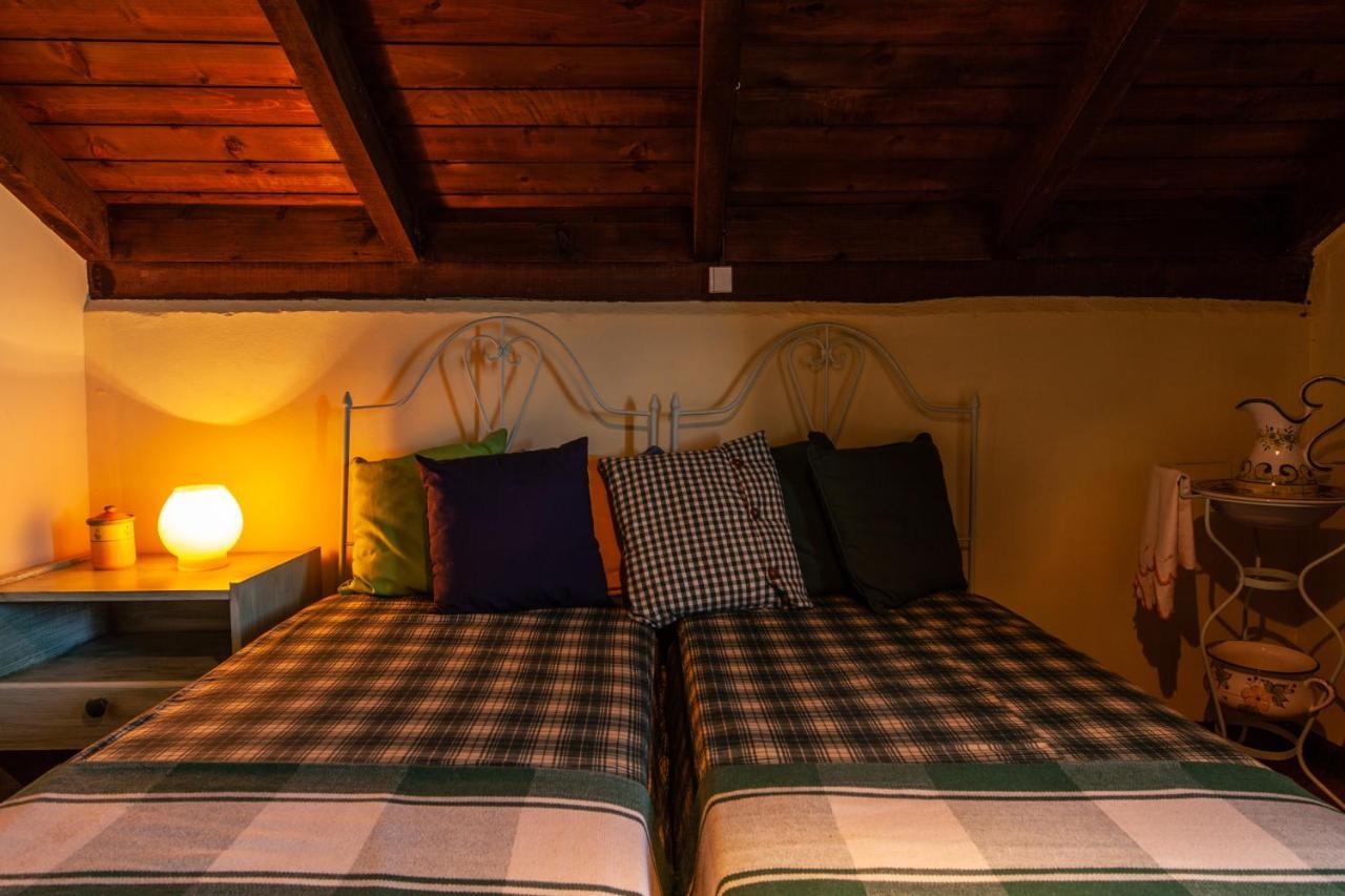 Chalet Pico Das Pedras Сантана Екстер'єр фото